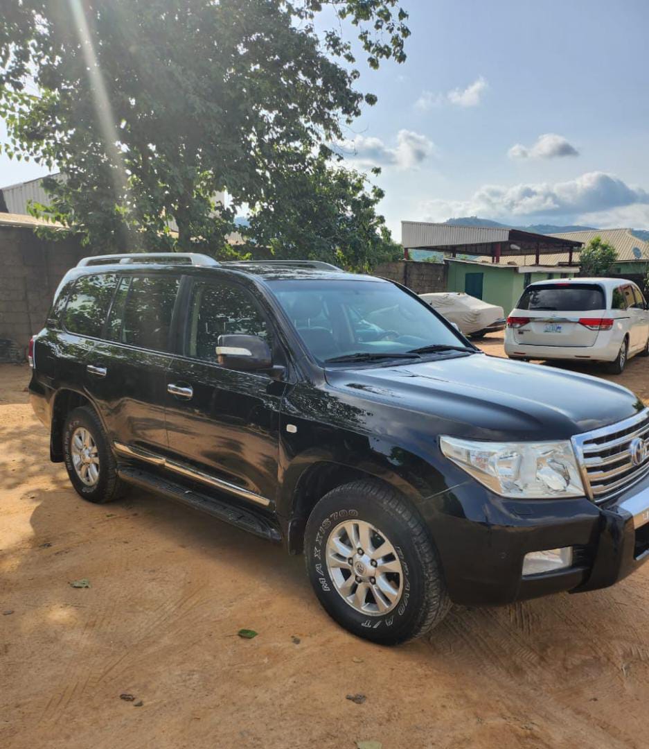 Naija Used 2011 Toyota Land Cruiser