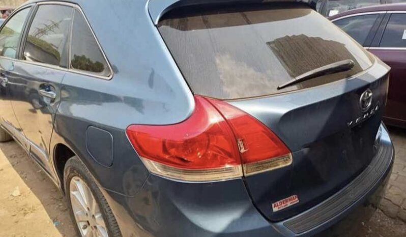 
								Naija Used 2011 Toyota Venza full									