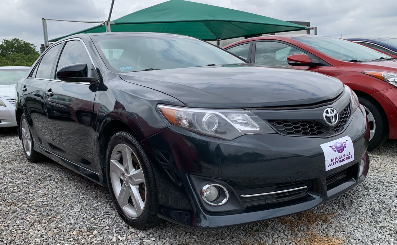 Foreign Used 2012 Toyota Camry