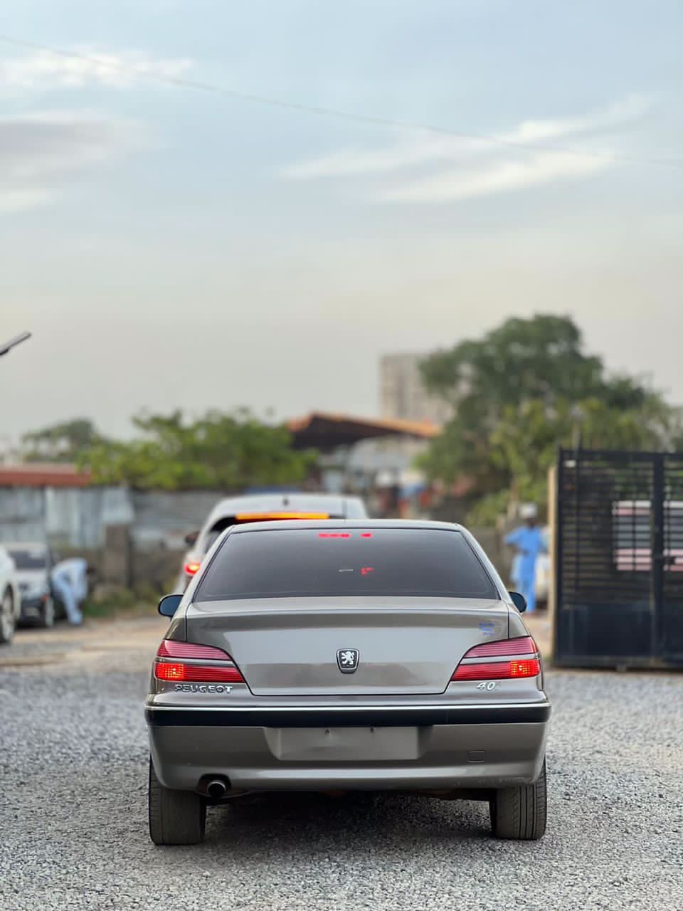 Naija Used 2004 Peugeot 406