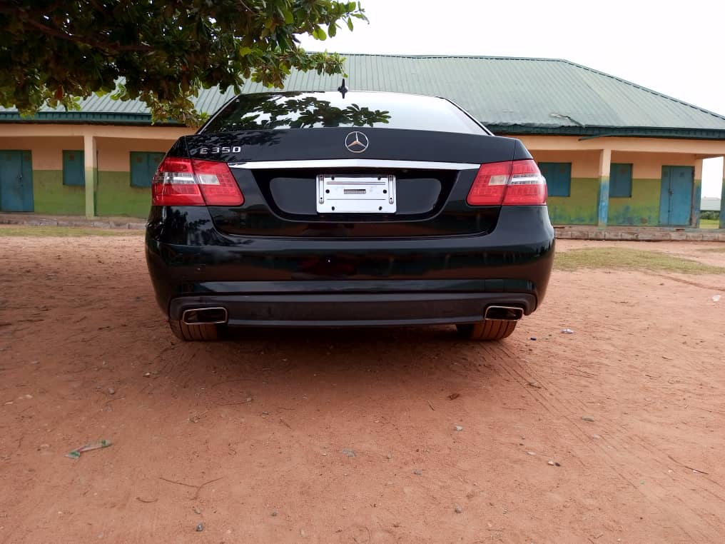 Foreign Used 2010 Mercedes-Benz E 350