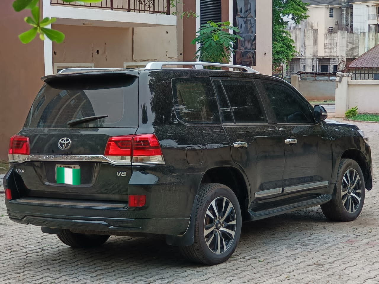 Naija Used 2020 Toyota Land Cruiser