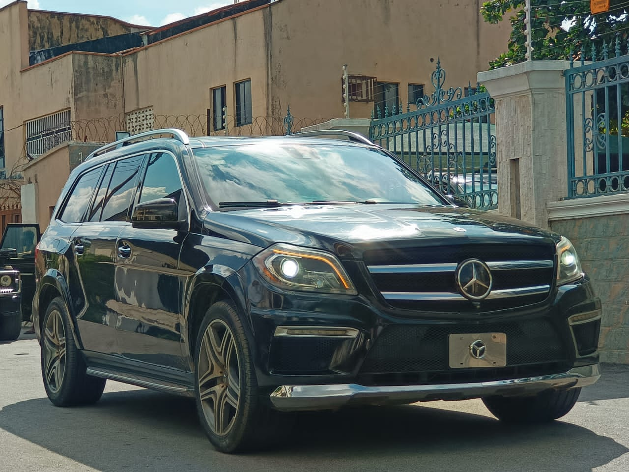 Naija Used 2014 Mercedes-Benz GL 63 AMG