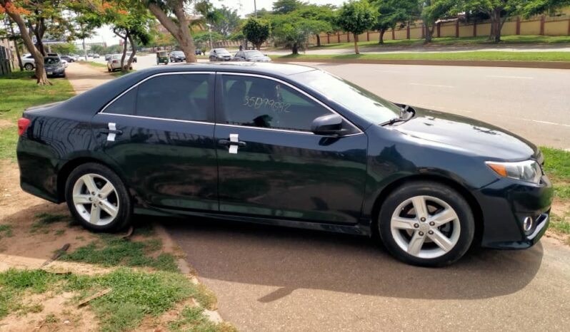 
								Foreign Used 2013 Toyota Camry full									