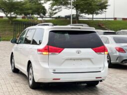 
										Foreign Used 2010 Toyota Sienna full									