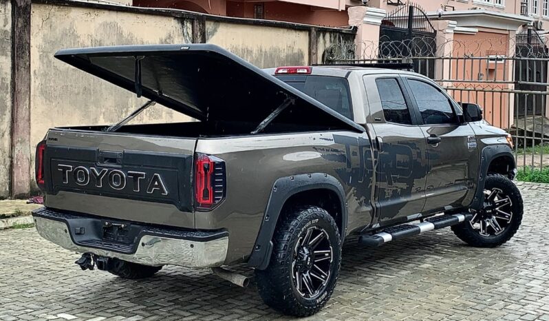 
								Naija Used 2010 Toyota Tundra full									