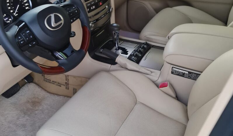 
								Foreign Used 2020 Lexus LX 570 full									