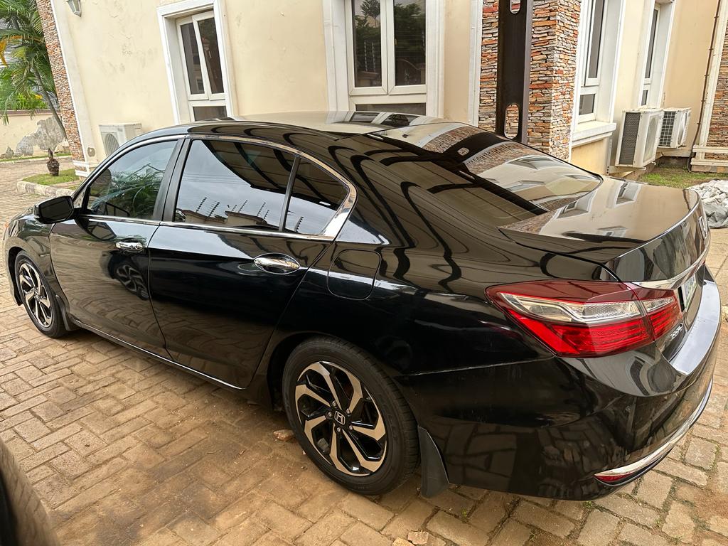 Naija Used 2017 Honda Accord