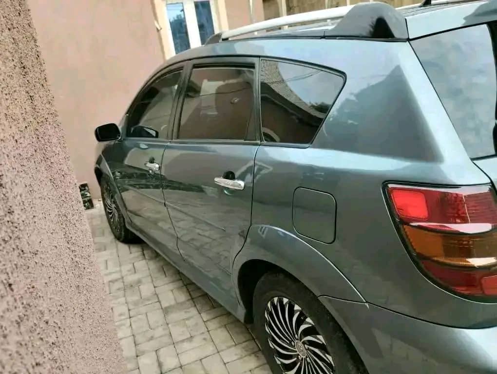 Naija Used 2006 Pontiac Vibe