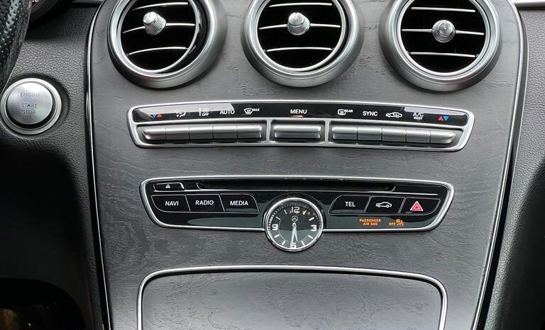 
								Naija Used 2015 Mercedes-Benz C 400 full									