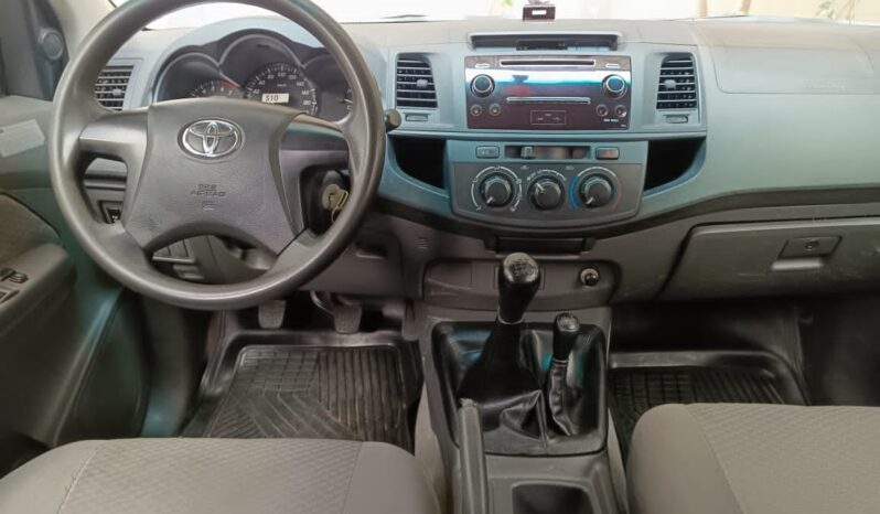 
								Naija Used 2014 Toyota Hilux full									