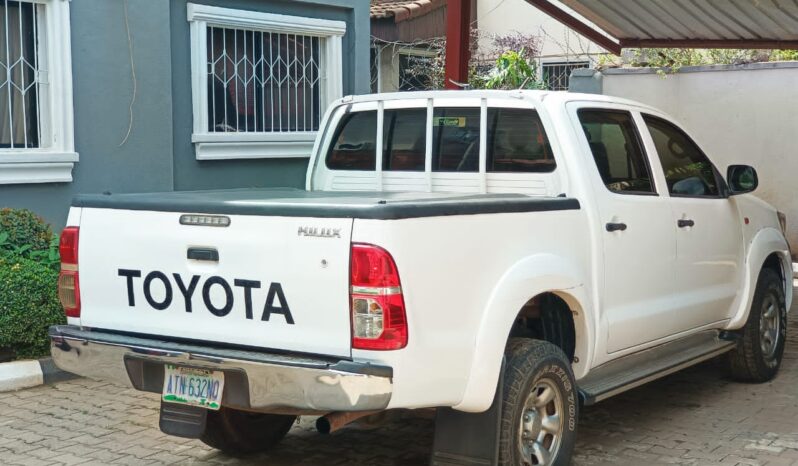 
								Naija Used 2014 Toyota Hilux full									