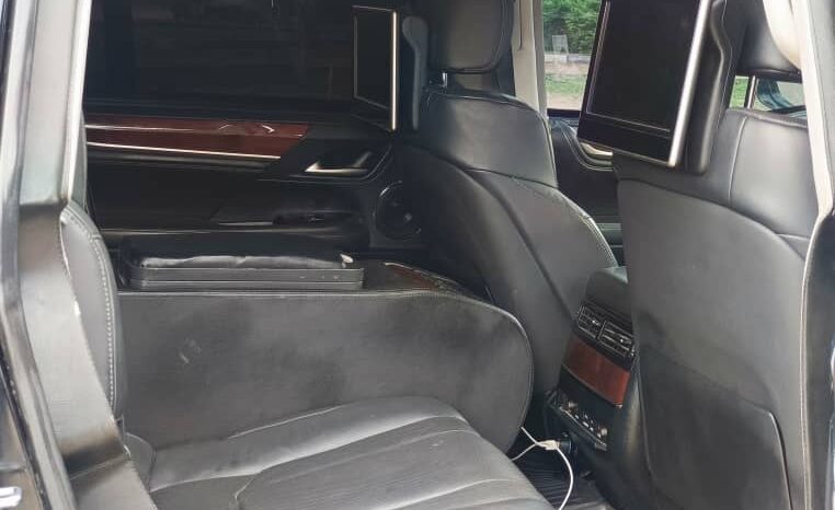 
								Foreign Used 2019 Lexus LX 570 full									