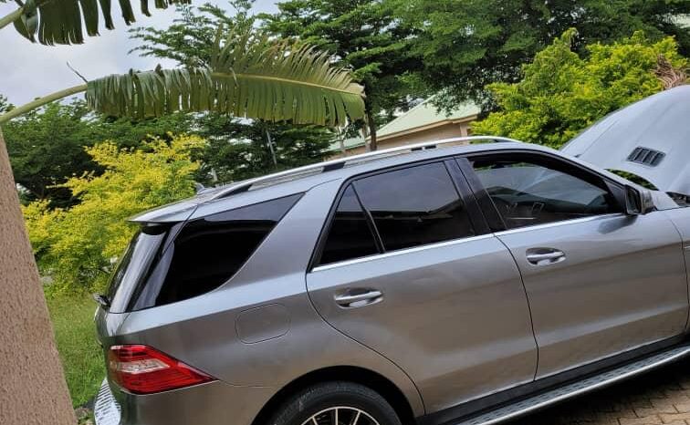 
								Naija Used 2015 Mercedes-Benz ML 350 full									