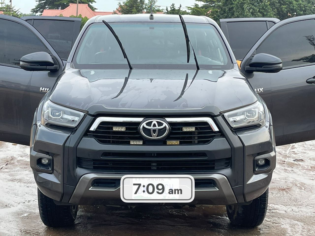 Naija Used 2021 Toyota Hilux