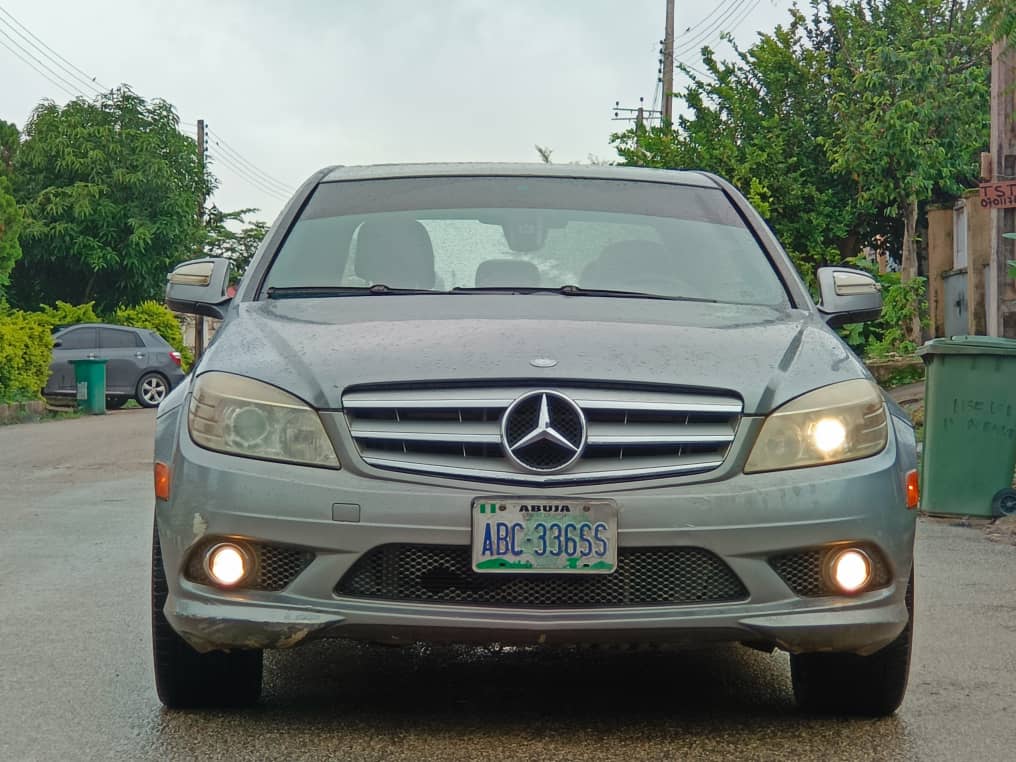 Naija Used 2008 Mercedes-Benz C300